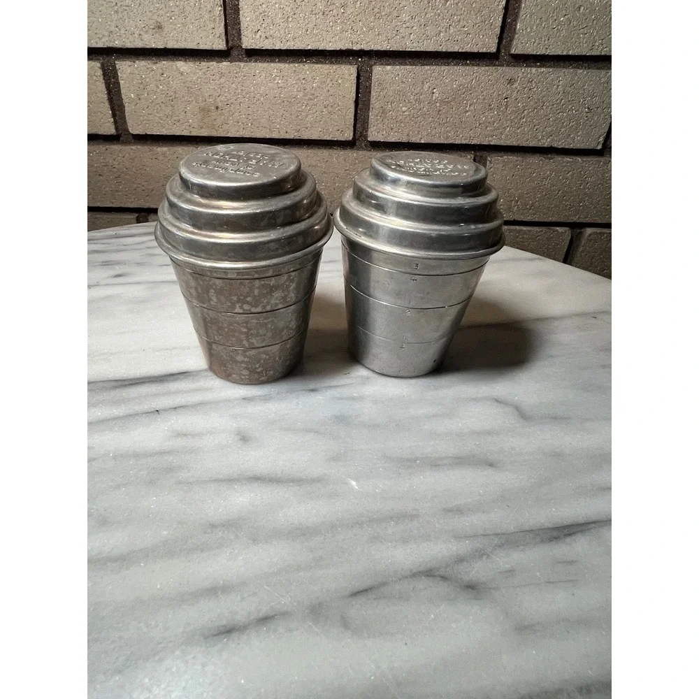 Mirro vintage pair